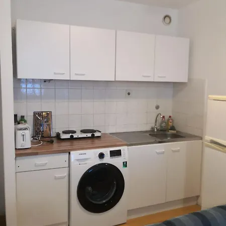 Am Fronhof Apartment Bonn
